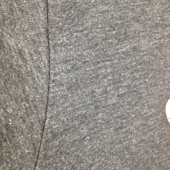 Bethesda Fallout Dark Gray Distressed Short Sleeve Point & WInk T-Shirt Large - Picture 8 of 10